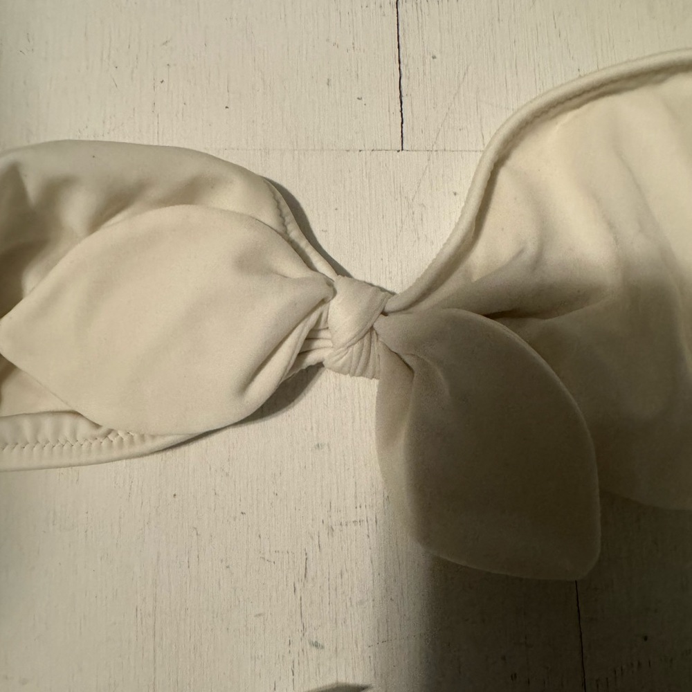 White bandeau bikini - Picture 2 of 7